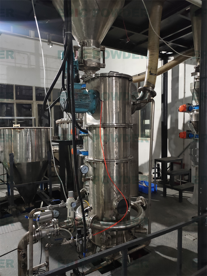 量產(chǎn)型氣流粉碎機(jī)