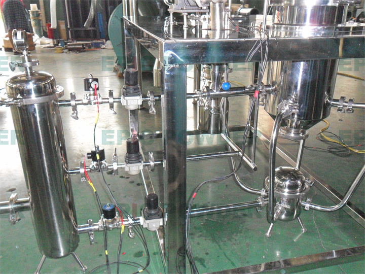 小型扁平式氣流粉碎機(jī)